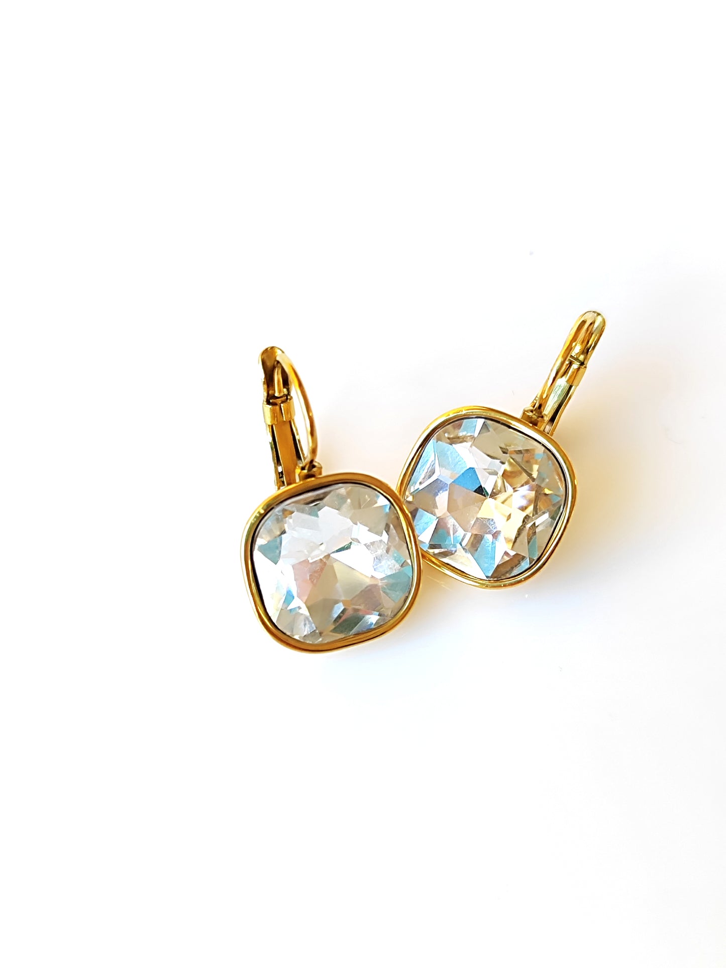 Σκουλαρίκια από ανοξείδωτο ατσάλι με πέτρα σε διάφανο χρώμα SSE29wg