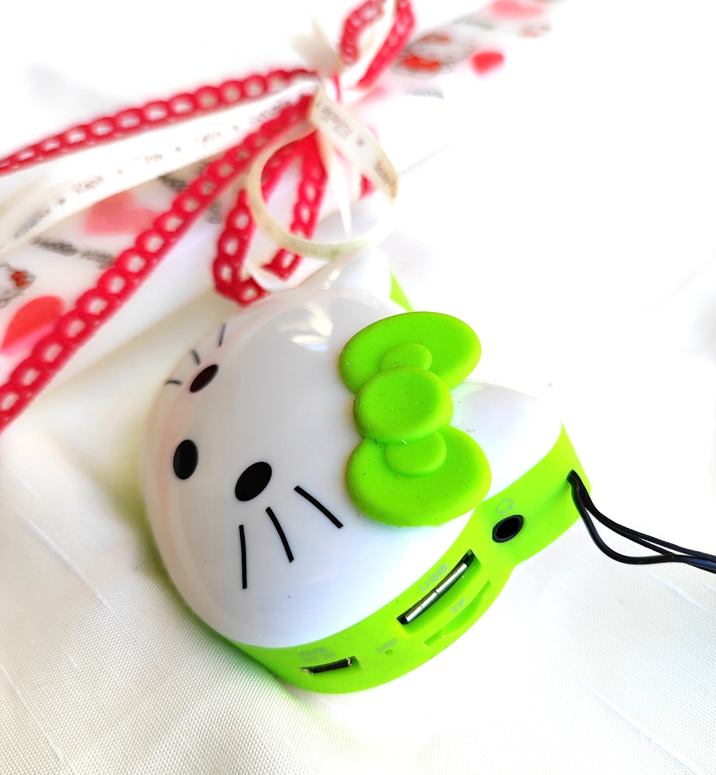 Χειροποίητη λαμπάδα kitty με ηχείο Bluetooth SSL85