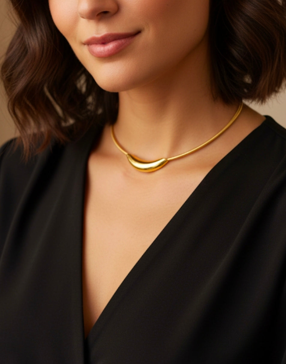 Κολιέ χοντρή αλυσίδα τύπου τσόκερ από ανοξείδωτο ατσάλι με μαγνητικό κούμπωμα σε χρυσό χρώμα SSN60g