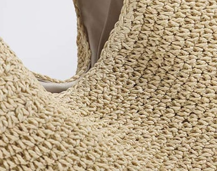 Γυναικεία ψάθινη τσάντα ώμου σε μπεζ χρώμα  SSB15be