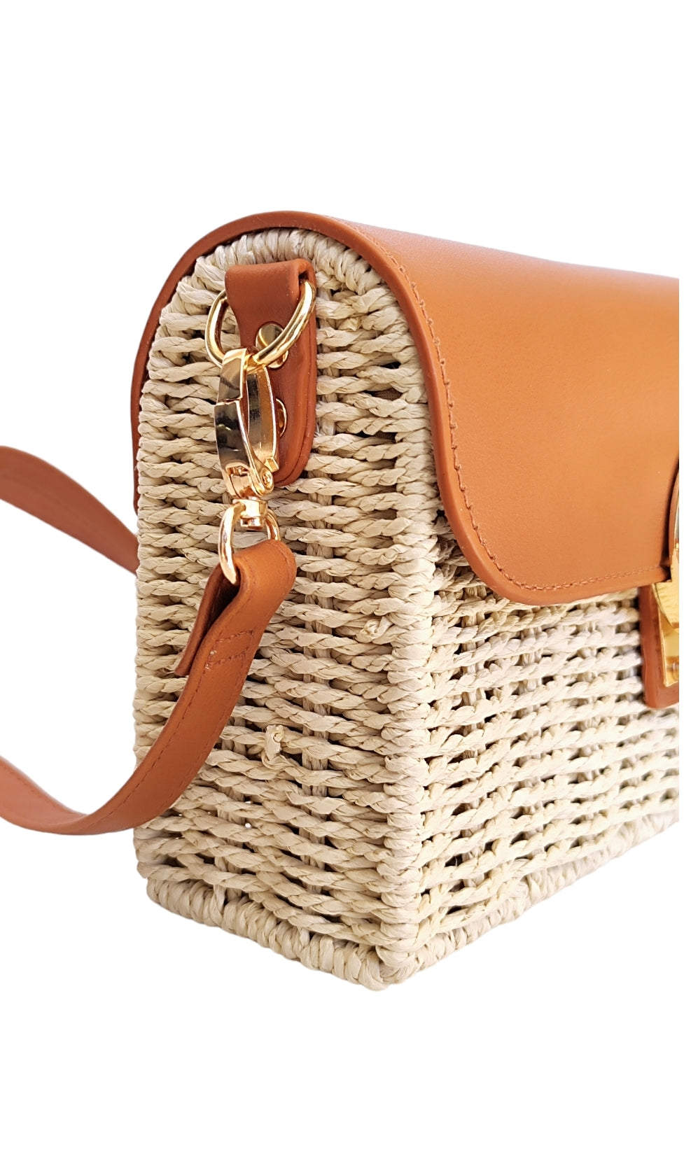 Γυναικεία τσάντα ψάθινη με μακρύ λουράκι σε μπεζ χρώμα SSB11