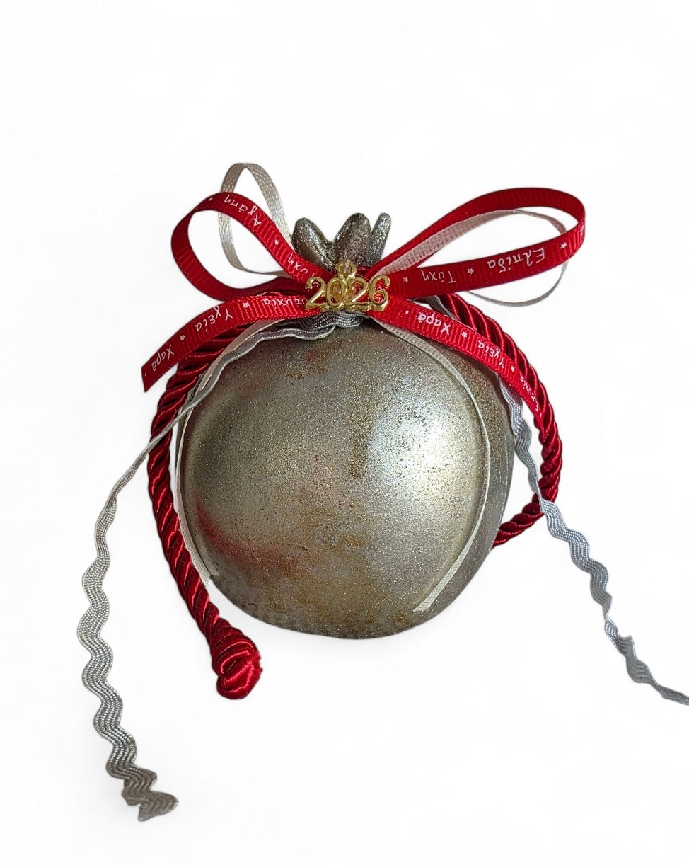 Χειροποίητο γούρι σε σχήμα ροδιού ασημένιου χρώματος, μεγάλου μεγέθους SSG20s