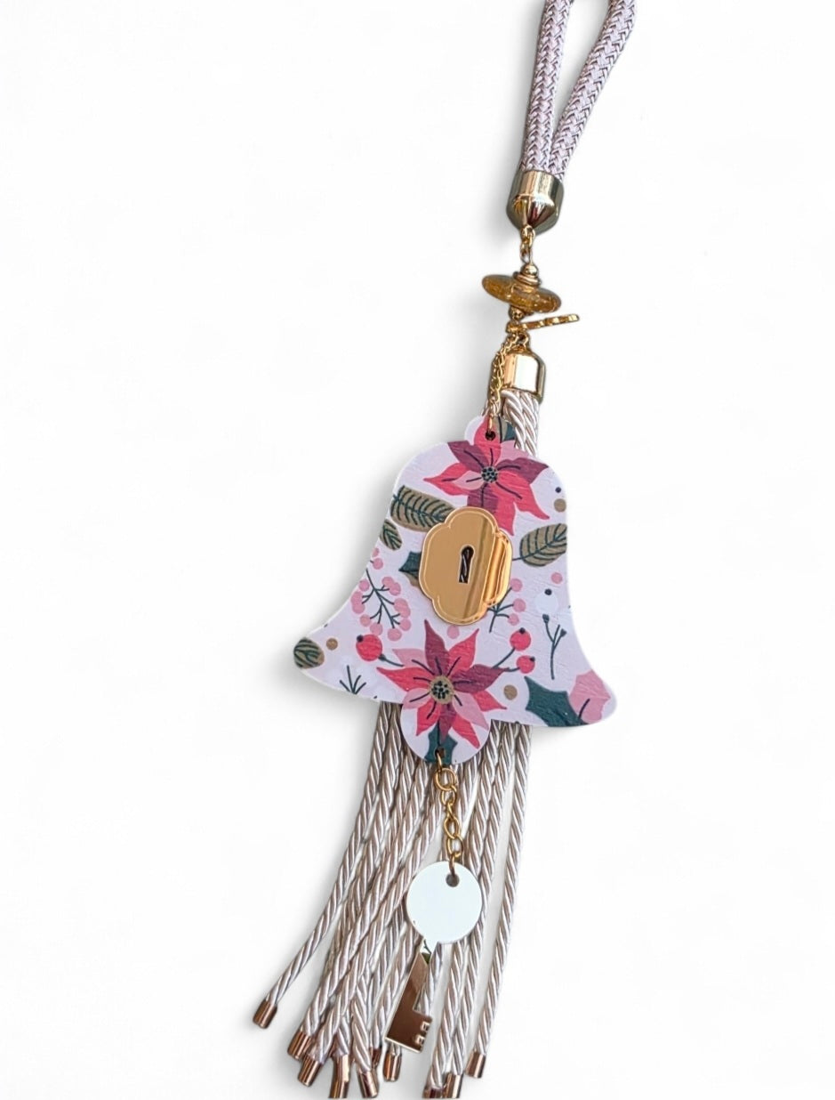 Χειροποίητο κρεμαστό γούρι καμπάνα με κλειδί SSG98k